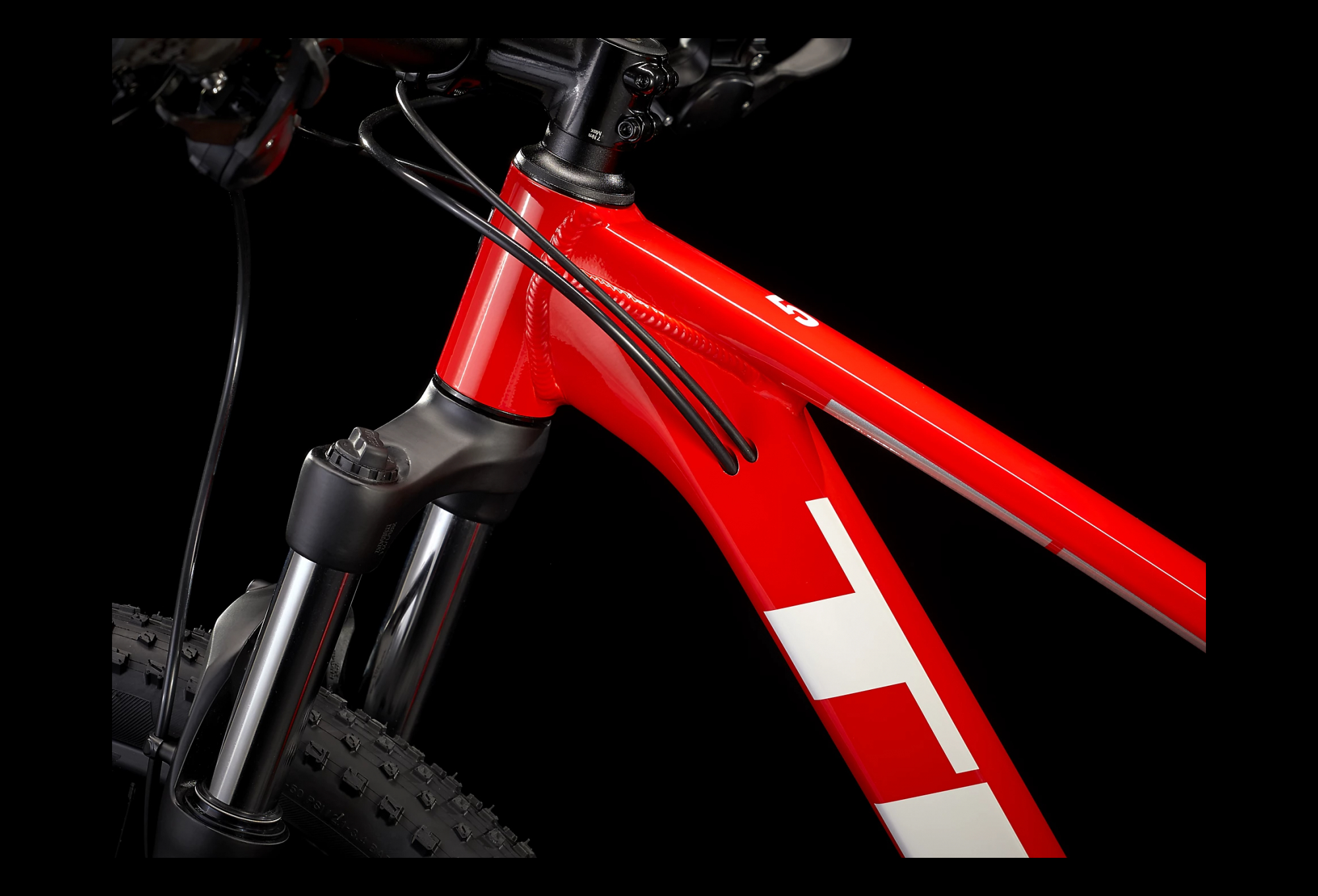 Trek Marlin 5 Shimano Altus 8V 29'' Rouge Radioactive 2023 – Image 7